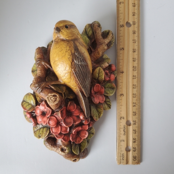 Vintage Chalkware Bird & Flowers Wall Plaque Wall Decor - Picture 10 of 12